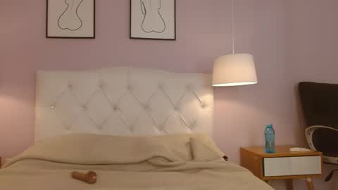 Persefone  online show from 01.15.26