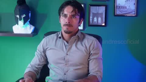 Snapshot of perseoo_88 chatting on 01.28.25 andres online show from 01.28.25