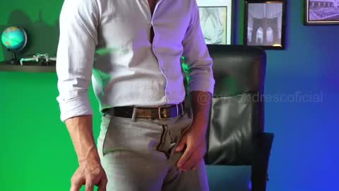 Snapshot of perseoo_88 chatting on 02.20.25 andres online show from 02.20.25