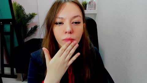 horror flying on the wings of the night.... online show from 01.11.25