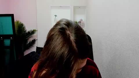 horror flying on the wings of the night.... online show from 03.08.25