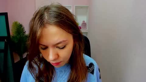 horror flying on the wings of the night.... online show from 10.11.25