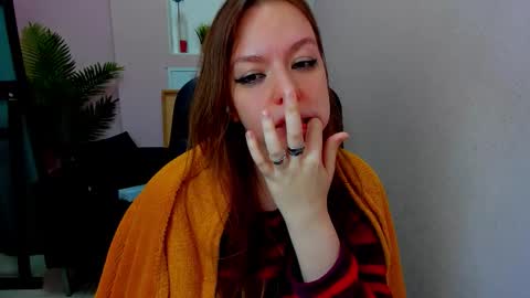 horror flying on the wings of the night.... online show from 11.24.25