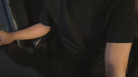 Lalo   x peruvianevil  ig peruvianevil  online show from 02.03.25