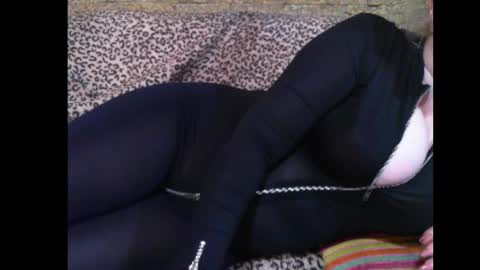 Snapshot of pervdomx chatting on 01.04.25 Lady K online show from 01.04.25