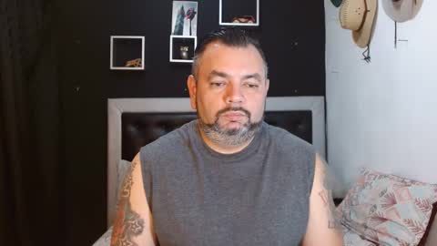 Snapshot of perverseveteranmanxxx chatting on 02.04.25 Carlos online show from 02.04.25