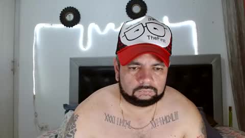 Snapshot of perverseveteranmanxxx chatting on 10.13.25 Carlos online show from 10.13.25