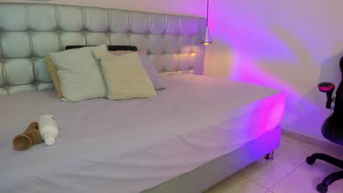 Lizza online show from 01.20.25