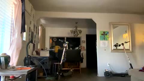 AKA perverted Step Daddy online show from 01.29.25