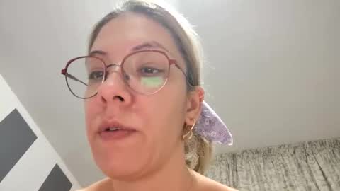 Lisa -  online show from 12.19.25