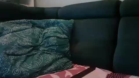 peterf83 online show from 02.24.25