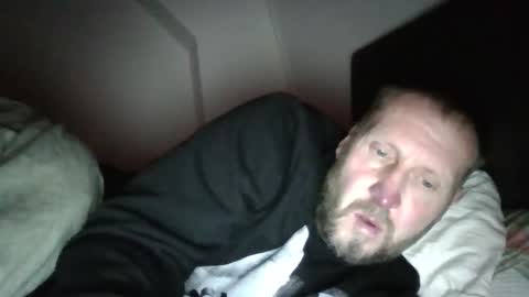 Snapshot of peterpeters443 chatting on 04.03.26 jelle online show from 04.03.26
