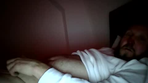 Snapshot of peterpeters443 chatting on 04.09.26 jelle online show from 04.09.26