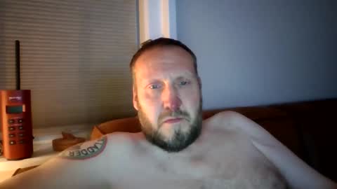Snapshot of peterpeters443 chatting on 06.02.26 jelle online show from 06.02.26