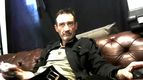 peterrobertson939 online show from 04.11.26