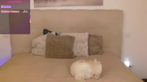 Peters Emily online show from 09.14.25