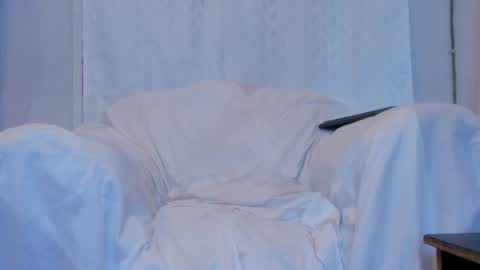 Snapshot of petite_amor chatting on 01.24.25 petite_amor online show from 01.24.25