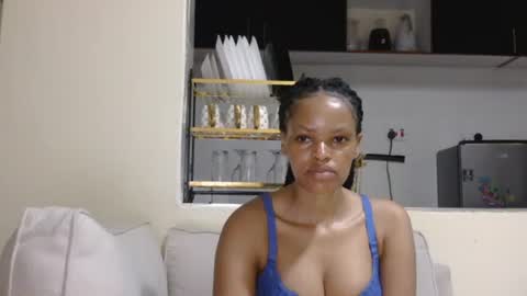 petite_beroh online show from 04.28.26