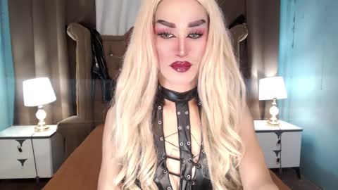 Snapshot of petite_bigload_7inches_thick69 chatting on 12.15.25 BIGLOAD online show from 12.15.25