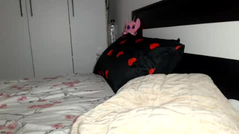 petite_danielle online show from 07.30.26