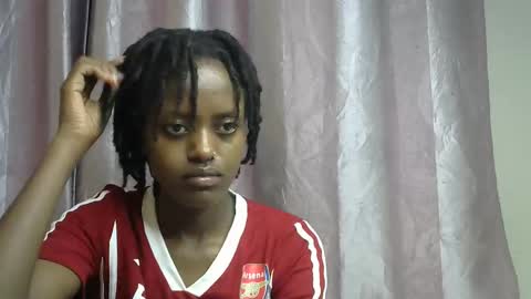 petite_star2 online show from 01.17.26