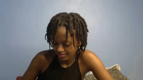 petite_star2 online show from 02.01.26