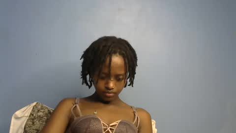 petite_star2 online show from 02.02.26