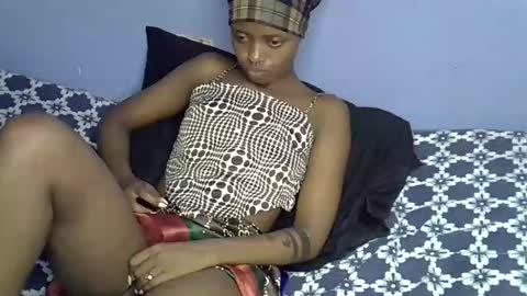 petite_star2 online show from 03.12.26