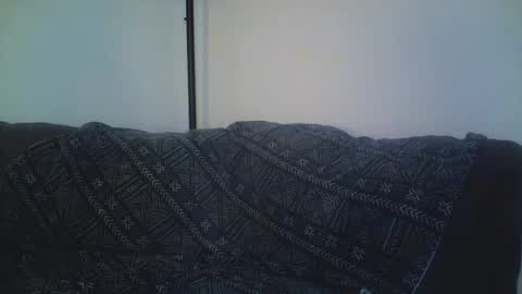 Snapshot of petite_treat_ chatting on 12.04.24 petite treat online show from 12.04.24