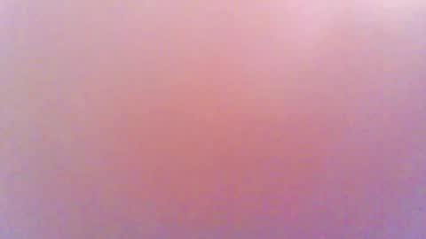 Snapshot of petitequeen099 chatting on 04.04.26 QueP online show from 04.04.26