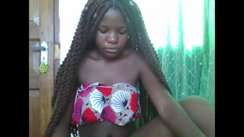 petitesweetchiq online show from 03.08.26