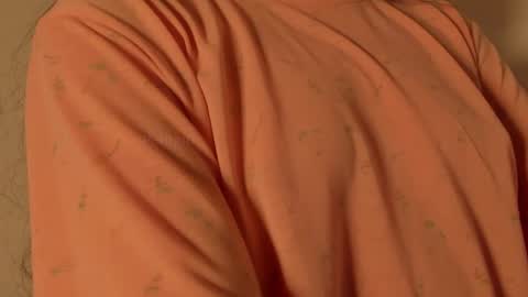 Snapshot of petitgirl_ chatting on 03.05.25  J A S S  online show from 03.05.25