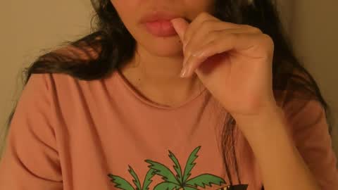 Snapshot of petitgirl_ chatting on 03.12.25  J A S S  online show from 03.12.25