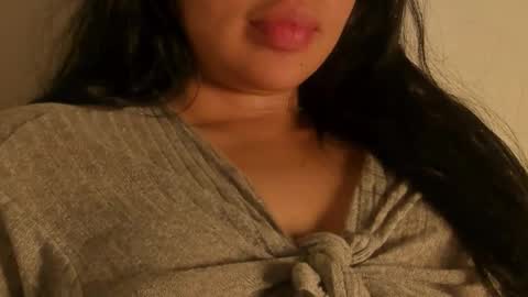 Snapshot of petitgirl_ chatting on 10.10.25  J A S S  online show from 10.10.25