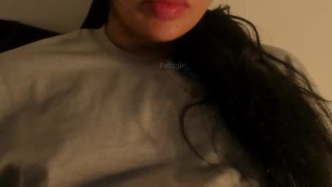 Snapshot of petitgirl_ chatting on 10.20.25  J A S S  online show from 10.20.25