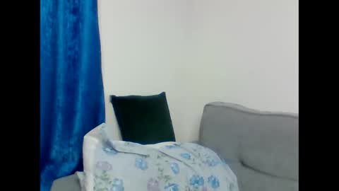 Arielle online show from 11.08.25