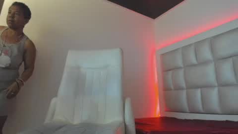 Snapshot of peyton_wat20 chatting on 09.22.25 peyton_wat20 online show from 09.22.25