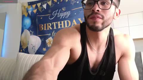 phantom_bigger1 online show from 12.01.25