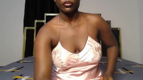 Snapshot of phat_pussylips chatting on 06.24.26 tatiana online show from 06.24.26