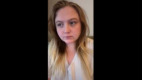 Snapshot of phatassblond chatting on 01.12.25 PhatAssBlond online show from 01.12.25