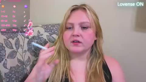 PhatAssBlond online show from 04.21.26