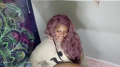 Snapshot of phatjuicypeach chatting on 01.18.26 Destiny Adams online show from 01.18.26