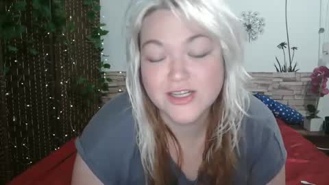 Snapshot of phatpcat73 chatting on 04.24.26 phatpcat73 online show from 04.24.26