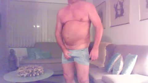 Phil online show from 11.29.25