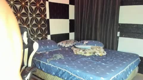 AJ online show from 01.13.25