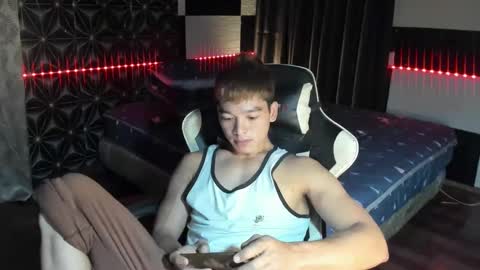 AJ online show from 01.26.25