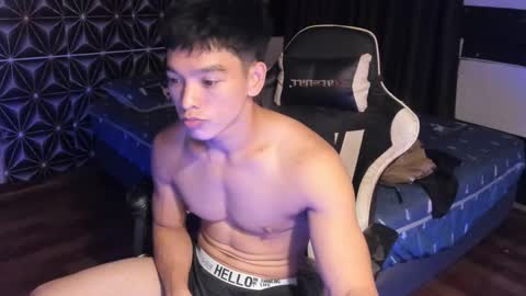 AJ online show from 02.11.25