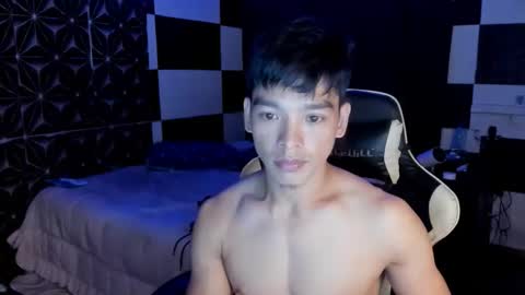 AJ online show from 09.12.25