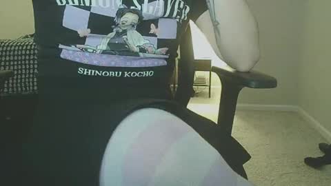 Snapshot of philiies08 chatting on 03.05.25 Mia online show from 03.05.25