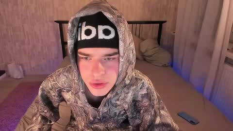 Snapshot of philipp_blonde chatting on 01.18.25 philipp_blonde online show from 01.18.25